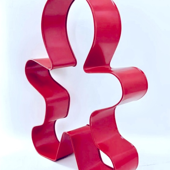 EXTRA LARGE RED METAL GINGERBREAD COOKIE CUTTER DECOR - Picture 2 of 2